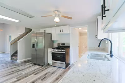 104 Clyborn Street, Dowagiac, MI 49047 - Photo 8