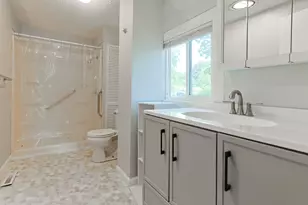 104 Clyborn St, Dowagiac, MI 49047 - Photo 36