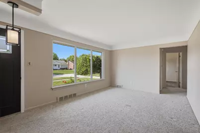 33030 Barton Street, Garden City, MI 48135 - Photo 4
