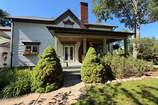 34 S Spring St, Douglas, MI 49406 - Photo 2