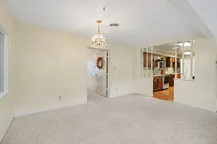 51 Pine St, South Haven, MI 49090 - Photo 12