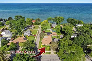 51 Pine St, South Haven, MI 49090 - Photo 4