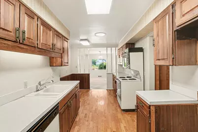 51 Pine Street, South Haven, MI 49090 - Photo 22