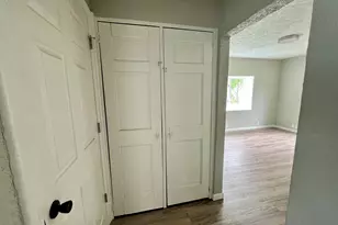 503 Center St, Sturgis, MI 49091 - Photo 4