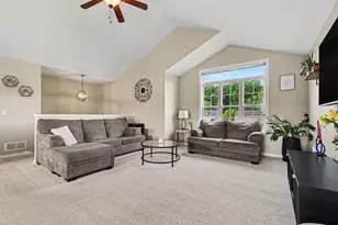 5338 Quest Dr SW, Grandville, MI 49418 - Photo 4