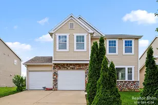 620 Worthington Dr, Lansing, MI 48906 - Photo 2