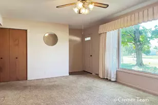 9068 Victor Ave, Jenison, MI 49428 - Photo 4