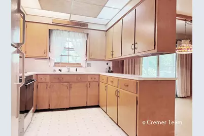 9068 Victor Avenue, Jenison, MI 49428 - Photo 10