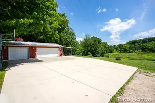 8022 Kraft Ave SE, Caledonia, MI 49316 - Photo 30
