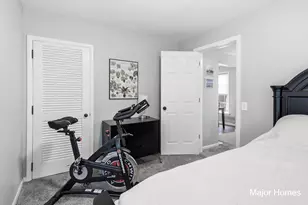 839 Crescent St NE, Grand Rapids, MI 49503 - Photo 8