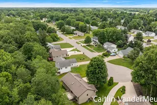11484 Cameron Ave, Allendale, MI 49401 - Photo 16