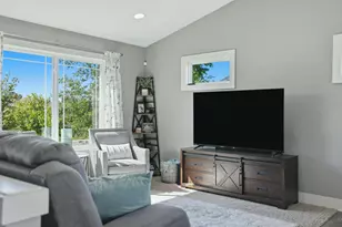 10536 Rockfield Rd, Allendale, MI 49401 - Photo 6