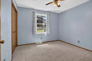 56800 Bow Dr, Three Rivers, MI 49093 - Photo 18