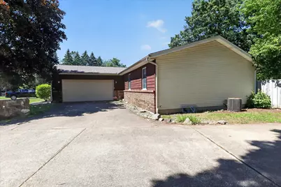 56800 Bow Drive, Three Rivers, MI 49093 - Photo 4