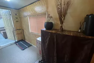 2954 Goodson St, Hamtramck, MI 48212 - Photo 18