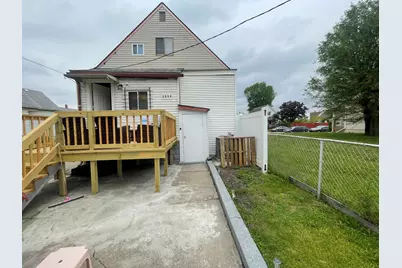 2954 Goodson Street, Hamtramck, MI 48212 - Photo 10