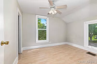 516 N Michigan Avenue, Big Rapids, MI 49307 - Photo 12