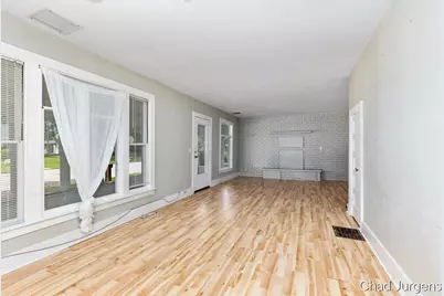 516 N Michigan Avenue, Big Rapids, MI 49307 - Photo 4