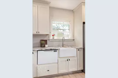 2035 Hall Street SE, Grand Rapids, MI 49506 - Photo 12