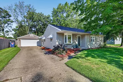 5249 Madison Avenue SE, Grand Rapids, MI 49548 - Photo 2