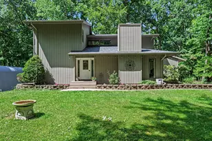 8656 W R Ave, Kalamazoo, MI 49009 - Photo 2