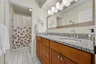 8656 W R Ave, Kalamazoo, MI 49009 - Photo 24