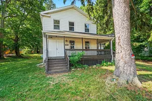 338 College St, Olivet, MI 49076 - Photo 1