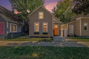 706 Alpine Ave NW, Grand Rapids, MI 49504 - Photo 2