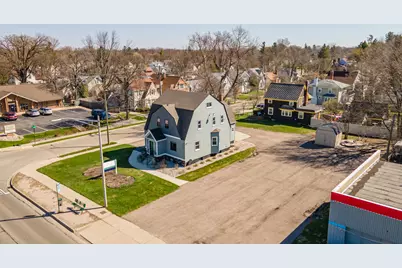 2325 S Cedar Street, Lansing, MI 48910 - Photo 24
