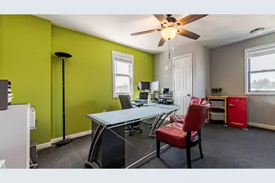 2325 S Cedar Street, Lansing, MI 48910 - Photo 16