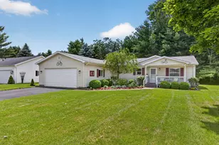 7597 Sunset Shores Dr, Canadian Lakes, MI 49346 - Photo 2