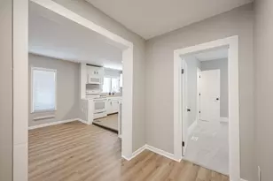 23 Palmer St NE, Grand Rapids, MI 49505 - Photo 16