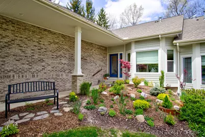 2137 Lamberton Creek Lane NE #22, Grand Rapids, MI 49505 - Photo 4