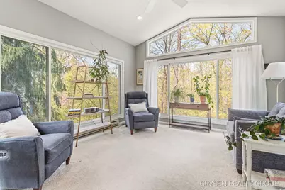 2137 Lamberton Creek Lane NE #22, Grand Rapids, MI 49505 - Photo 8