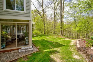2137 Lamberton Creek Ln NE, Grand Rapids, MI 49505 - Photo 50