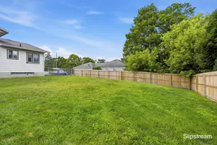 3758 Newcastle Dr SE, Grand Rapids, MI 49508 - Photo 36