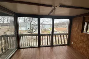 1747 Tennis Ct, Pleasant Lake, MI 49272 - Photo 16