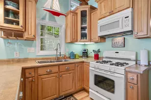 634 Hillview Ln, Coldwater, MI 49036 - Photo 8