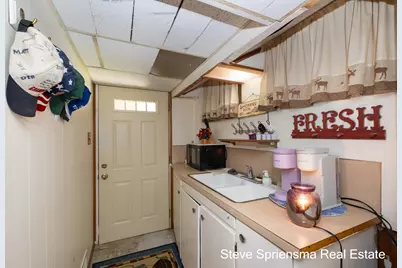1355 Derby Drive NW, Grand Rapids, MI 49504 - Photo 34