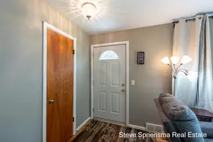1355 Derby Dr NW, Grand Rapids, MI 49504 - Photo 14