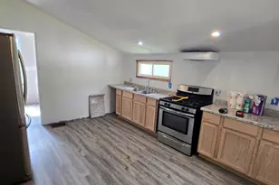 200 E Porter St, Jackson, MI 49202 - Photo 8