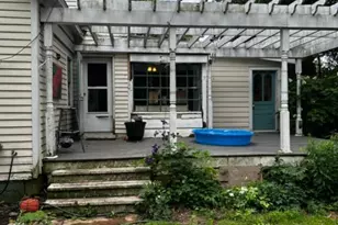 298 W Chicago St, Coldwater, MI 49036 - Photo 2