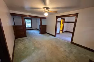 410 Griswold St, Jackson, MI 49203 - Photo 6