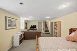 34 W 37th St, Holland, MI 49423 - Photo 28