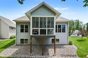 1023 Kensington St NW, Grand Rapids, MI 49534 - Photo 32