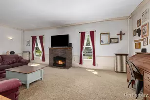 602 S Franklin St, Greenville, MI 48838 - Photo 16