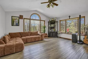 6304 Avon Ln, Cadillac, MI 49601 - Photo 8