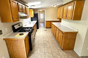 5540 Plumeria St, Kalamazoo, MI 49009 - Photo 6