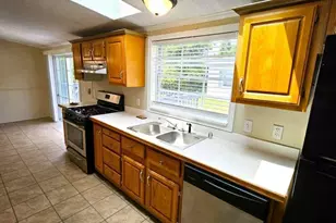 5540 Plumeria St, Kalamazoo, MI 49009 - Photo 4