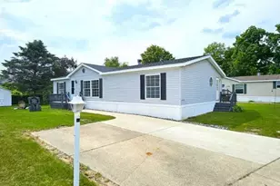 5540 Plumeria St, Kalamazoo, MI 49009 - Photo 1